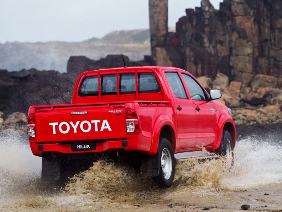  Toyota Hilux SR Double Cab 4x4 2011 года  (AU) (фото 6 из 10)